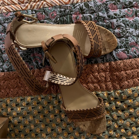 Mark Fisher wedge heels, EUC, size 8 - Picture 7 of 11